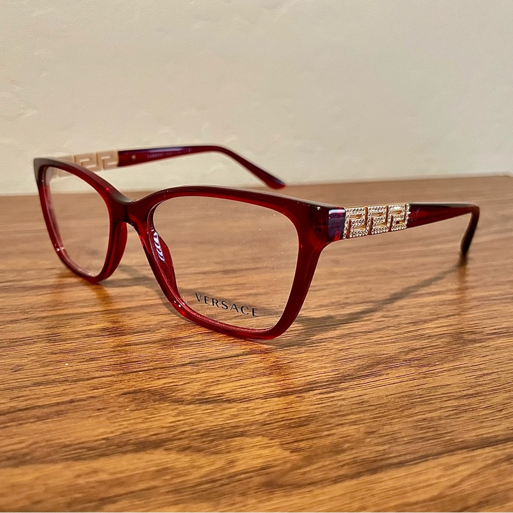 Red eyeglasses